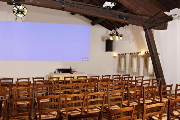 Hotel Gabarda Carpi Exterior photo