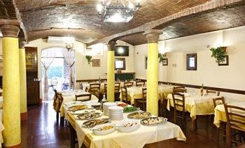 Hotel Gabarda Carpi Exterior photo
